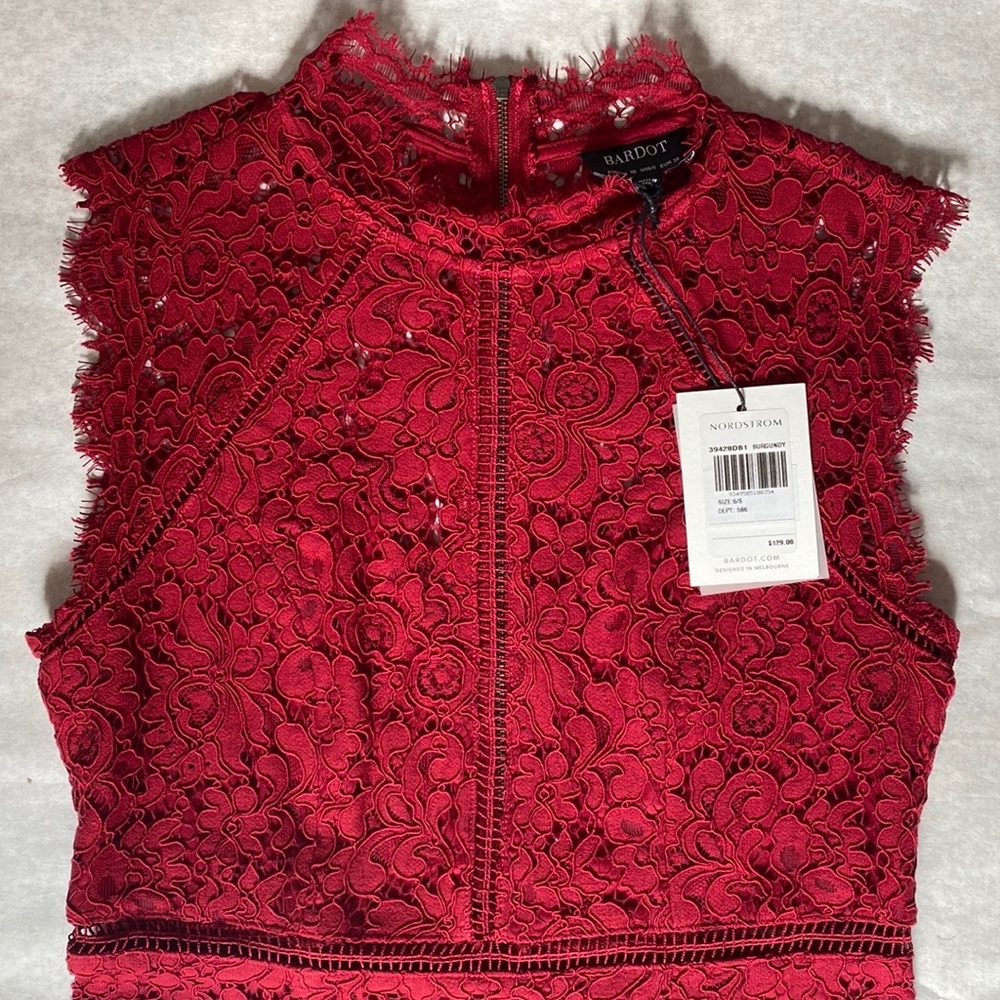 Bardot - Lace Sheath Cocktail Dress, Size: S, Color: Burgundy.